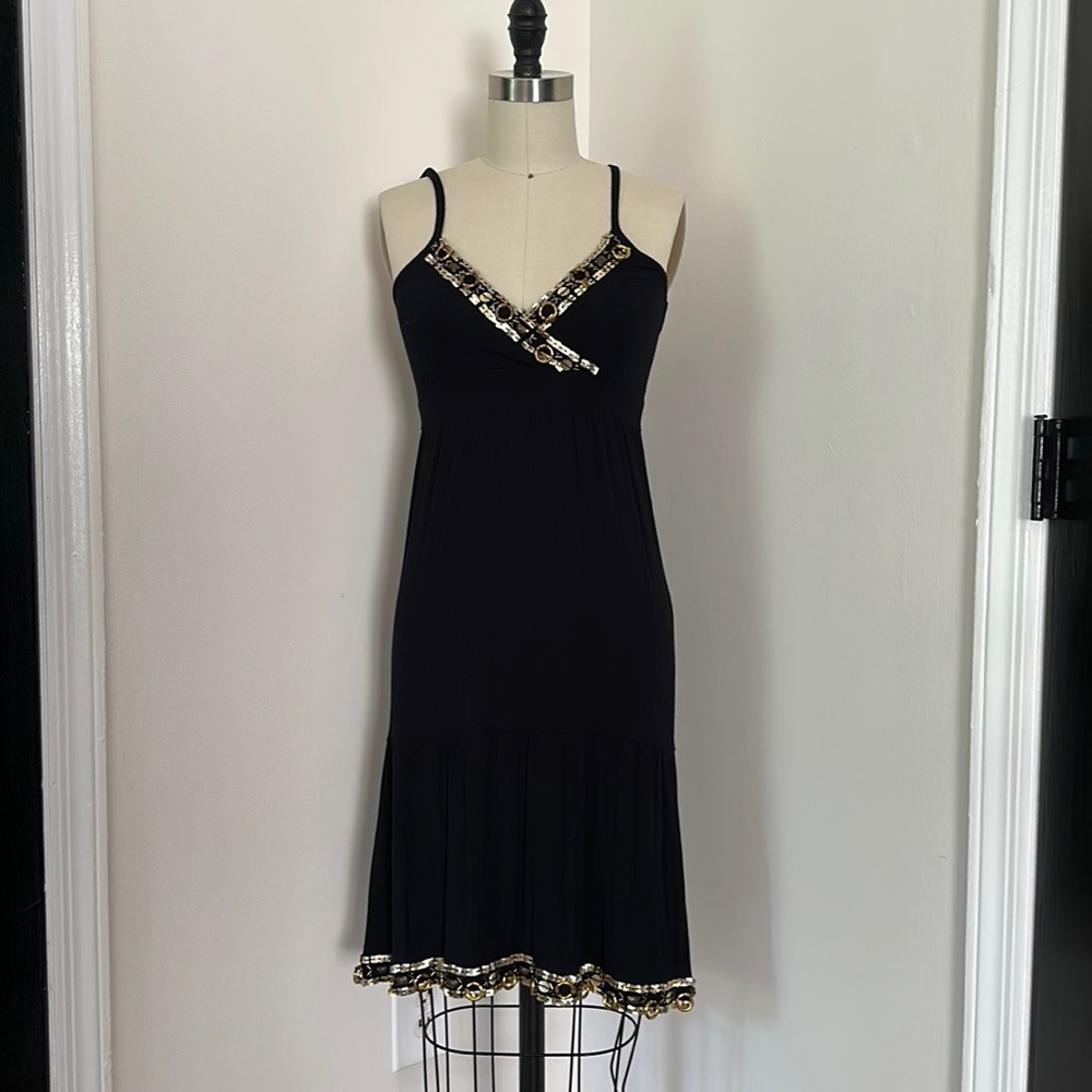 DESIGN HISTORY Super sexy and fun black dress!🖤🖤💛💛💛